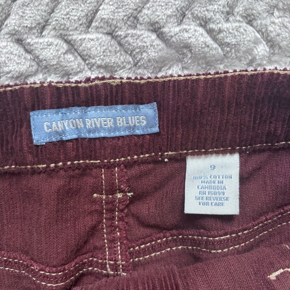 Y2K Canyon River Blues mini corduroy burgundy mini skirt size 9 - Picture 4 of 9